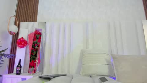 Daniela online show from November 13, 8:57 am