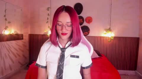 Daphne online show from October 27, 3:13 am