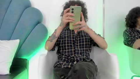 DaphneBlunt online show from October 28, 1:39 pm