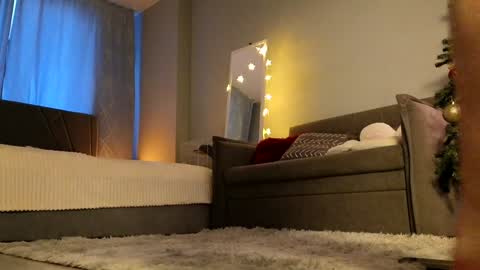 darilboom online show from January 12, 9:40 am