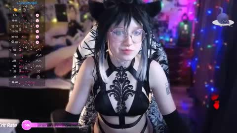 Lucious Foijieh online show from January 29, 4:08 pm