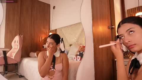 Angel Darcy  online show from February 9, 11:40 pm