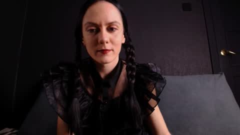 darkspark_ online show from October 30, 9:00 am