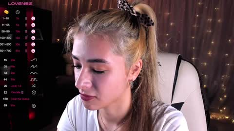 Belle online show from January 30, 4:48 am