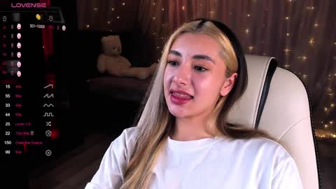 Belle online show from February 1, 4:46 am