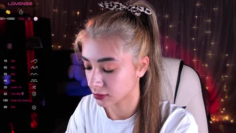 Belle online show from January 20, 4:54 am