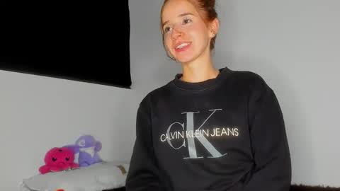 Dafne online show from March 13, 3:19 am