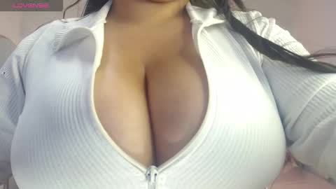 Hi Stream 1500 to 2100 online show from November 26, 10:55 pm