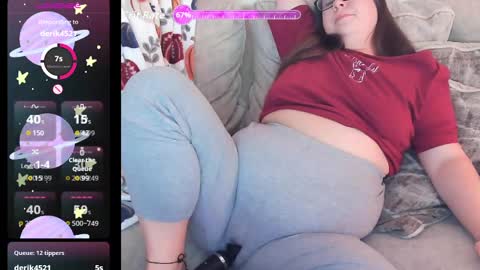 Dazeddesty  online show from September 18, 8:29 pm