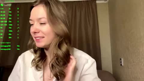 Elsa online show from March 11, 1:36 pm