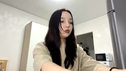 I am Hannah ntmu online show from December 2, 9:22 am