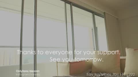 Snapshot of dearnina chatting on February 21, 10:15 pm NINA   30OFF online show from February 21, 10:15 pm