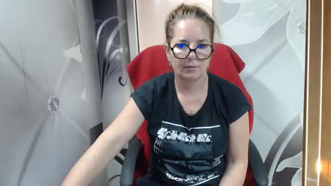 hi guys i m a cute milf i m here for good time and nice people pls be respectfool and enjoy me online show from March 13, 9:54 am