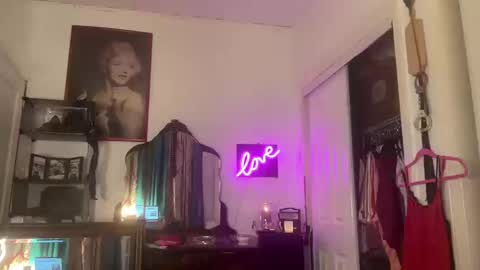 Tori online show from October 10, 4:17 am