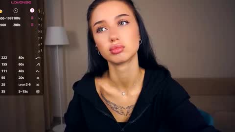 Hello everyone Im Tessa Make yourself comfortable. Were going to have fun together  online show from September 15, 7:38 am