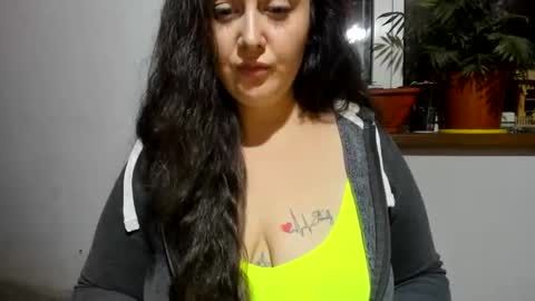 Snapshot of deliciousbutt chatting on September 14, 10:07 pm  Monica or Moni online show from September 14, 10:07 pm