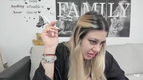 delightfulannemistress online show from January 21, 7:47 am