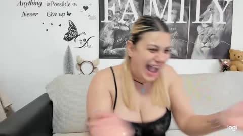 delightfulannemistress online show from December 28, 10:36 am