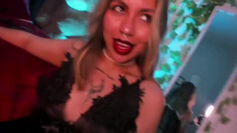 della online show from October 1, 8:25 pm