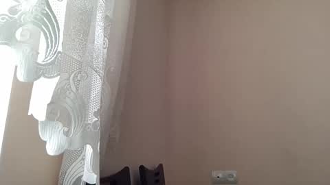 Delivery      online show from January 7, 9:01 am