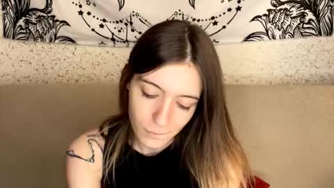 Sia online show from December 17, 12:42 pm