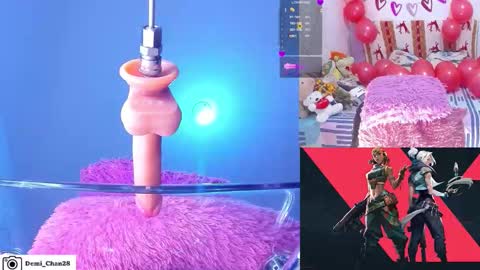 demiii online show from February 15, 8:02 am