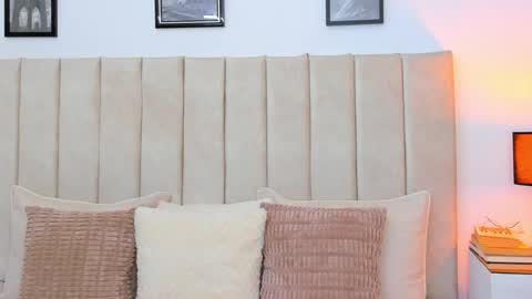 DEMY online show from December 7, 11:40 am