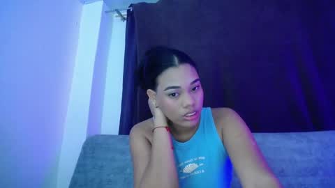 Snapshot of dena_k_ chatting on October 11, 10:31 am Dena k s online show from October 11, 10:31 am