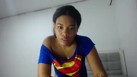 Snapshot of dena_k_ chatting on March 6, 11:25 am Dena k s online show from March 6, 11:25 am