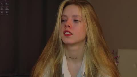 Emma online show from December 16, 8:47 pm