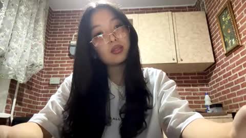 Snapshot of denysebernacchi chatting on October 3, 2:00 pm Emma online show from October 3, 2:00 pm