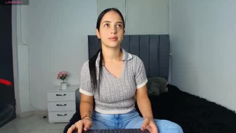 derly_cuervo703031 online show from February 21, 7:36 pm