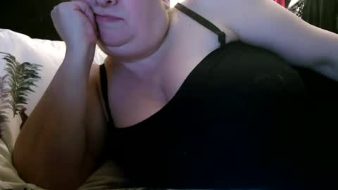 deroseblack online show from March 5, 4:02 am