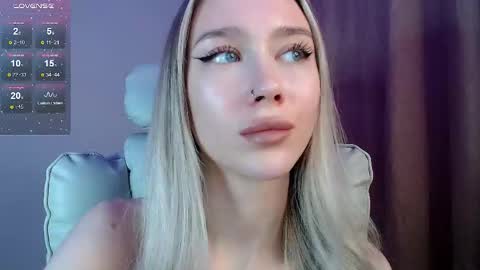 Ari online show from November 17, 5:24 pm