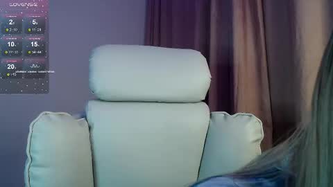 Ari online show from November 7, 5:51 pm