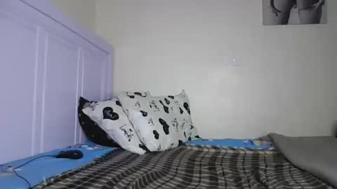 desirepeace online show from September 18, 3:49 am