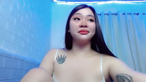 ROXIE  online show from February 7, 5:31 am