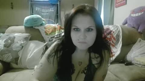 DeviantNature8889 online show from September 20, 4:27 pm