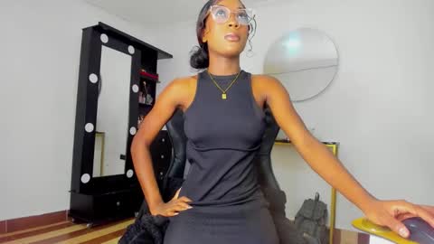 Madisson online show from November 30, 8:46 pm