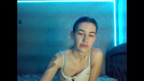 Diamond Dana online show from December 3, 8:33 pm