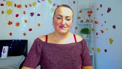 Diana online show from December 2, 7:38 pm