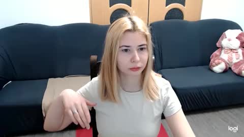 dianasmiey7 online show from February 18, 8:38 am