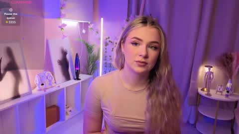 diannedibartolo online show from October 21, 8:02 pm