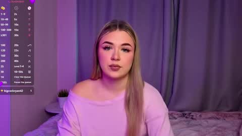 diannedibartolo online show from November 28, 6:16 am