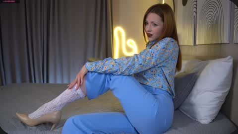 Sophie online show from December 2, 3:34 pm