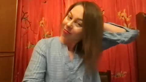 dimond_smily5 online show from December 11, 9:12 pm