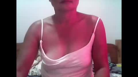 Dimple online show from January 9, 1:32 am