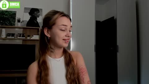 Dina online show from February 28, 6:52 pm