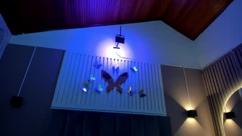 Cristal  online show from February 16, 3:05 am