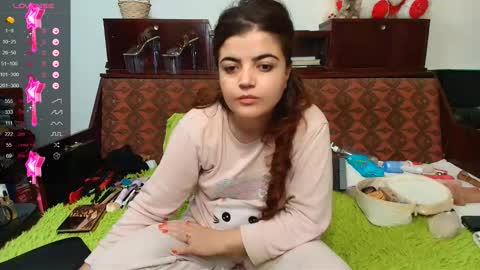 Snapshot of divine_goddess69 chatting on October 20, 1:41 am Ana    online show from October 20, 1:41 am